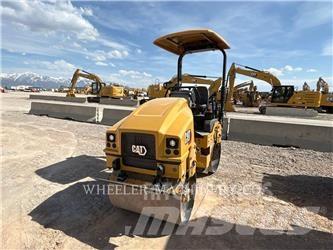 CAT CB2.5 GC 트윈 드럼 롤러