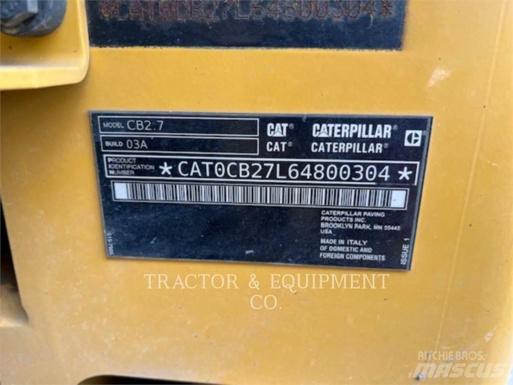 CAT CB2.7 아스팔트 포장장비