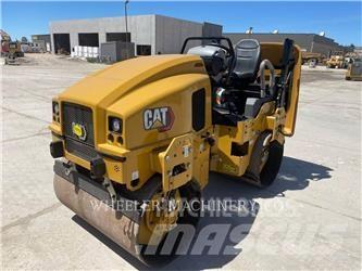 CAT CB2.7 GC 트윈 드럼 롤러