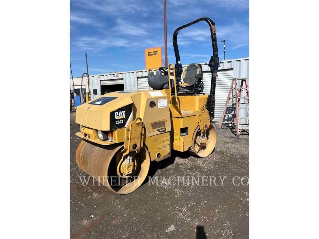CAT CB22 아스팔트 분무기