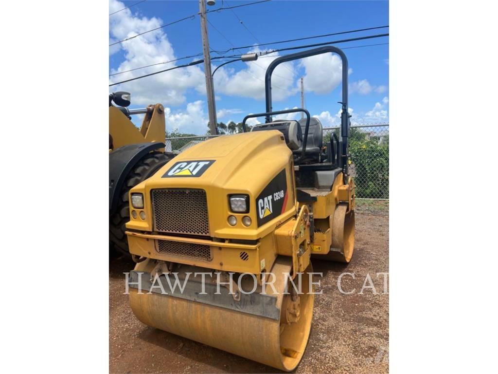 CAT CB24B 토양 다짐기