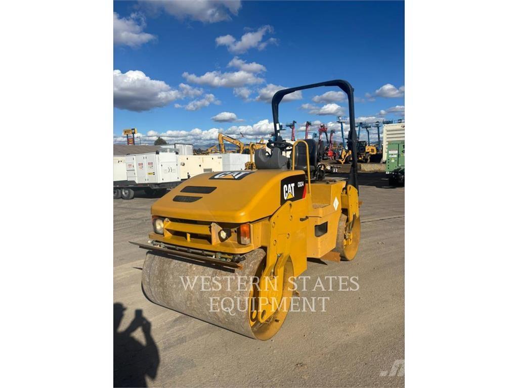 CAT CB34 트윈 드럼 롤러