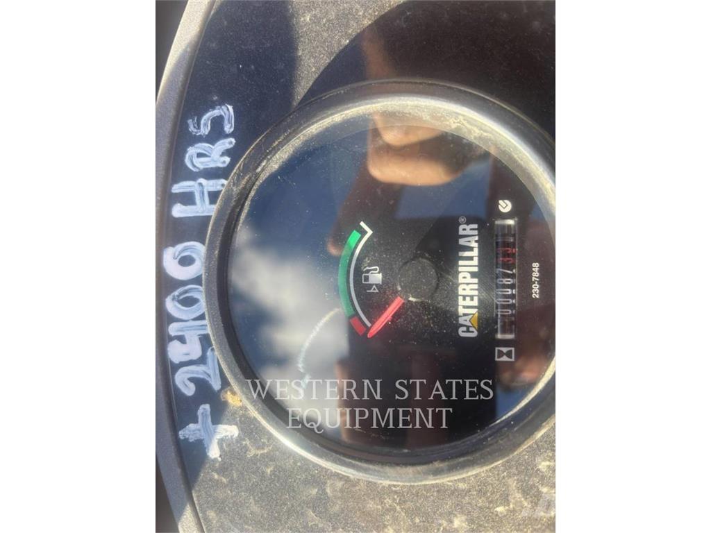 CAT CB34 트윈 드럼 롤러