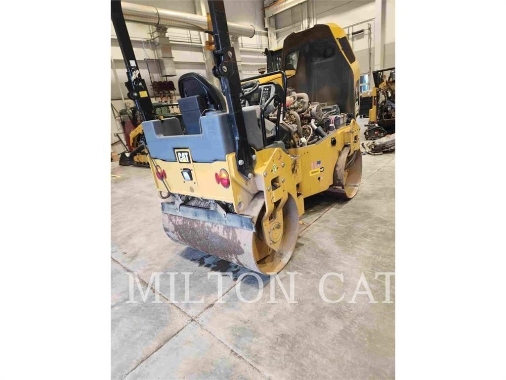 CAT CB34B 트윈 드럼 롤러