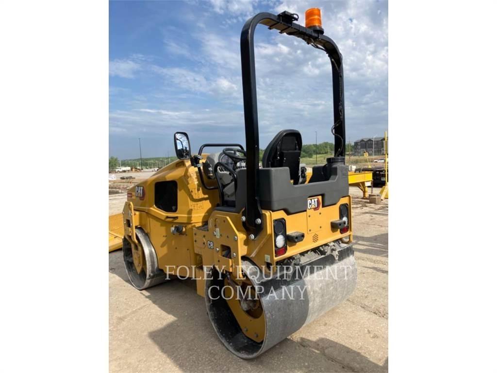 CAT CB4.0-03 토양 다짐기
