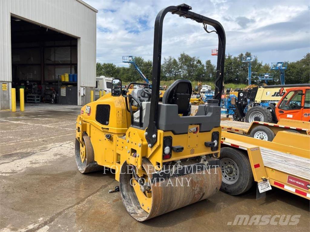 CAT CB4.0-03 토양 다짐기