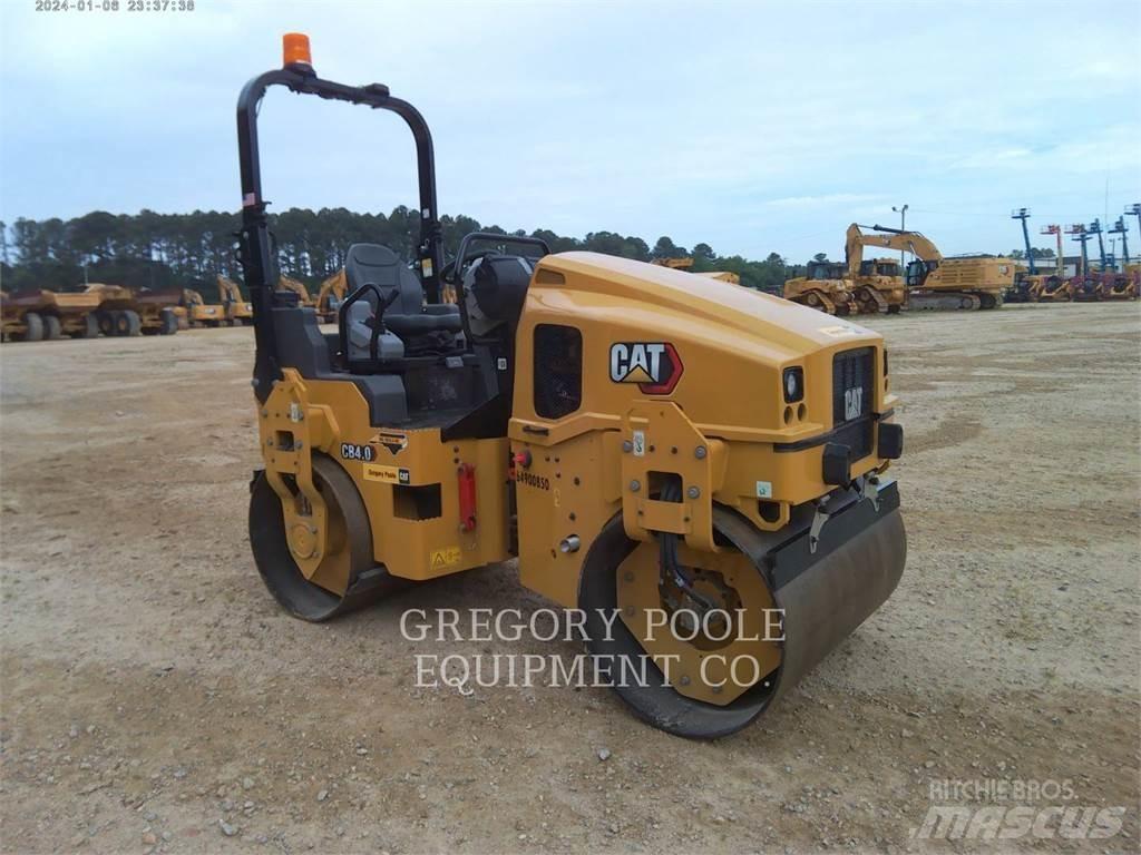 CAT CB4.0-03 트윈 드럼 롤러