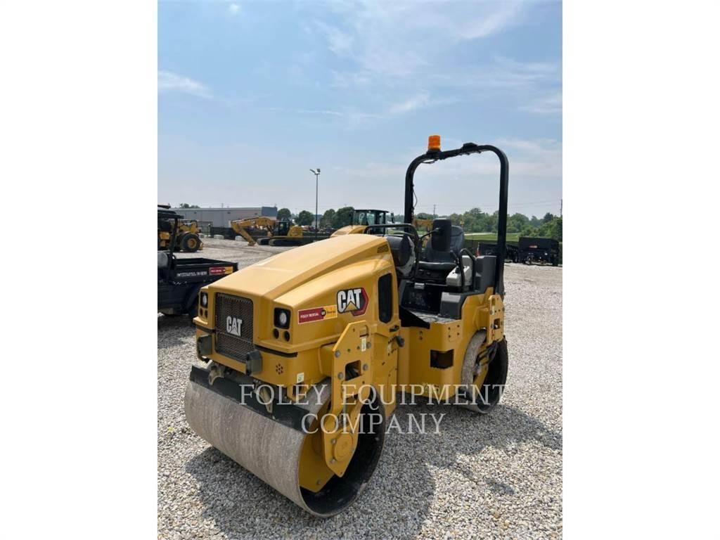 CAT CB4.003 토양 다짐기