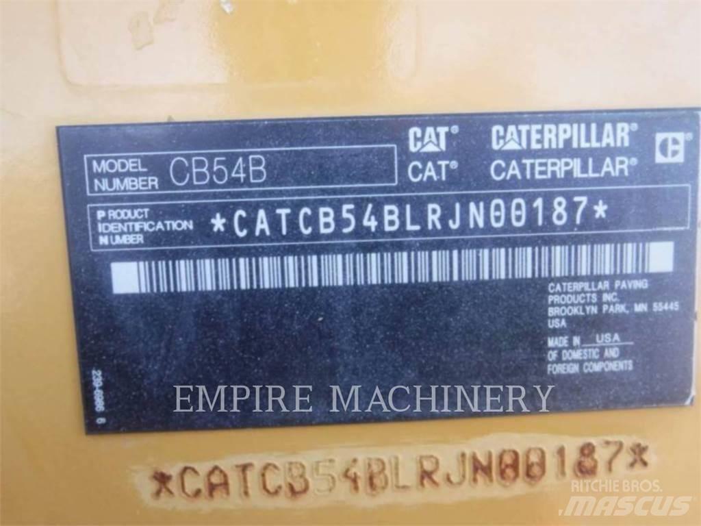 CAT CB54B 트윈 드럼 롤러
