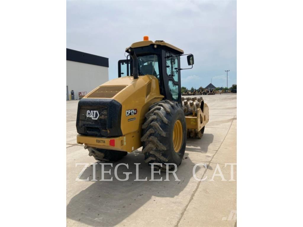 CAT CP12GC 토양 다짐기