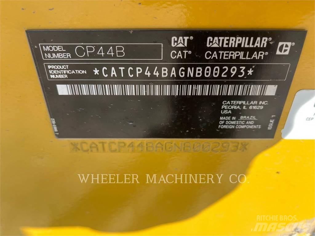 CAT CP44B 싱글 드럼 롤러
