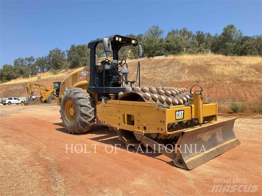 CAT CP56B 싱글 드럼 롤러