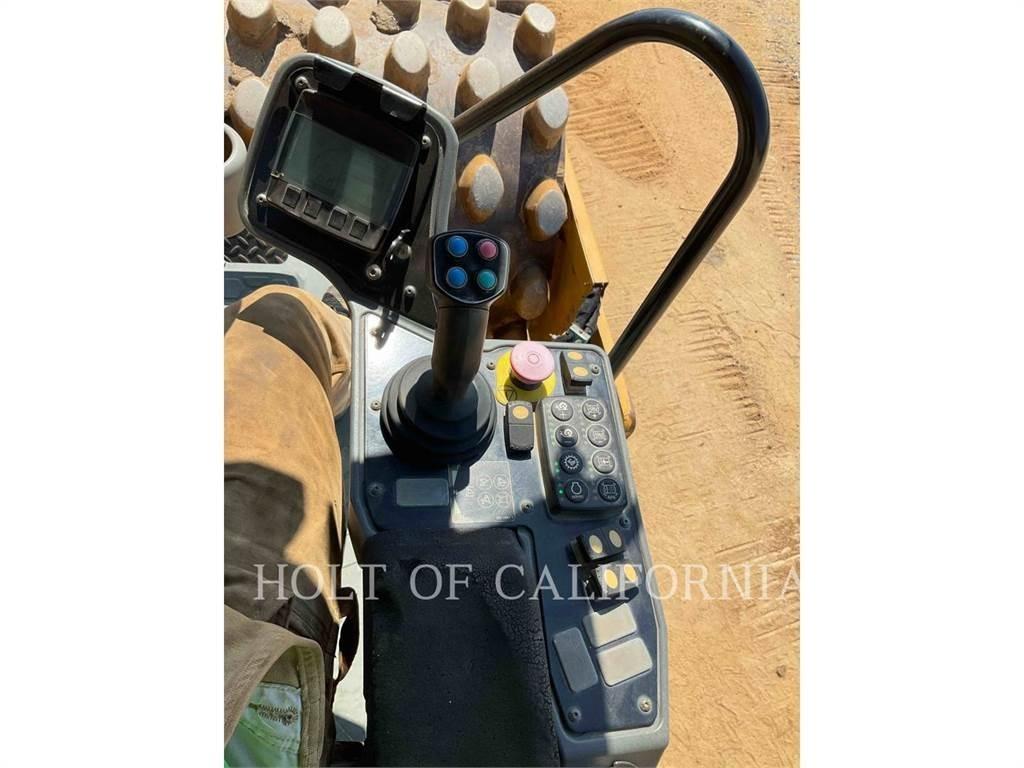 CAT CP56B 싱글 드럼 롤러