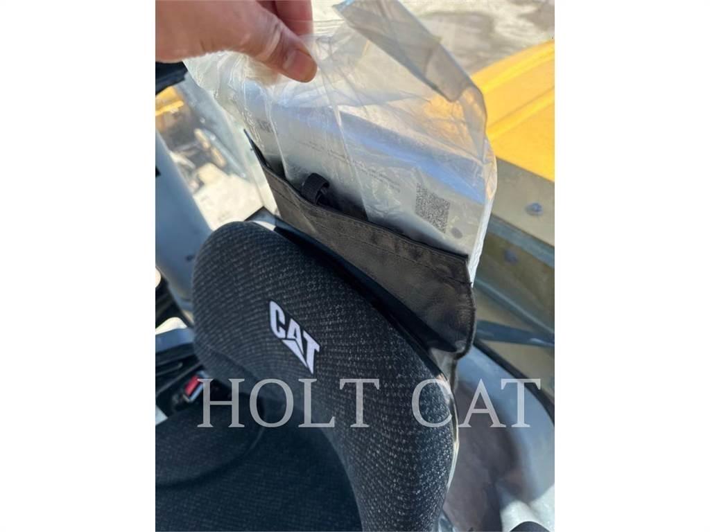 CAT CP56B 싱글 드럼 롤러