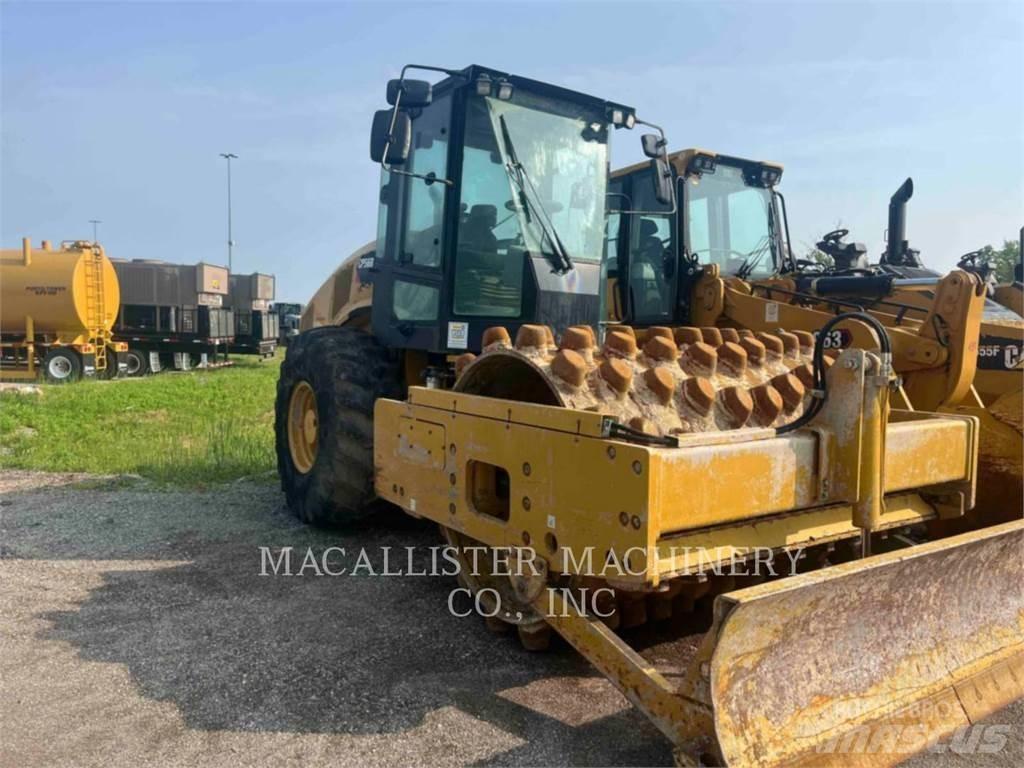 CAT CP56B 싱글 드럼 롤러