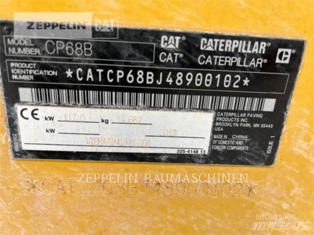 CAT CP68B 토양 다짐기