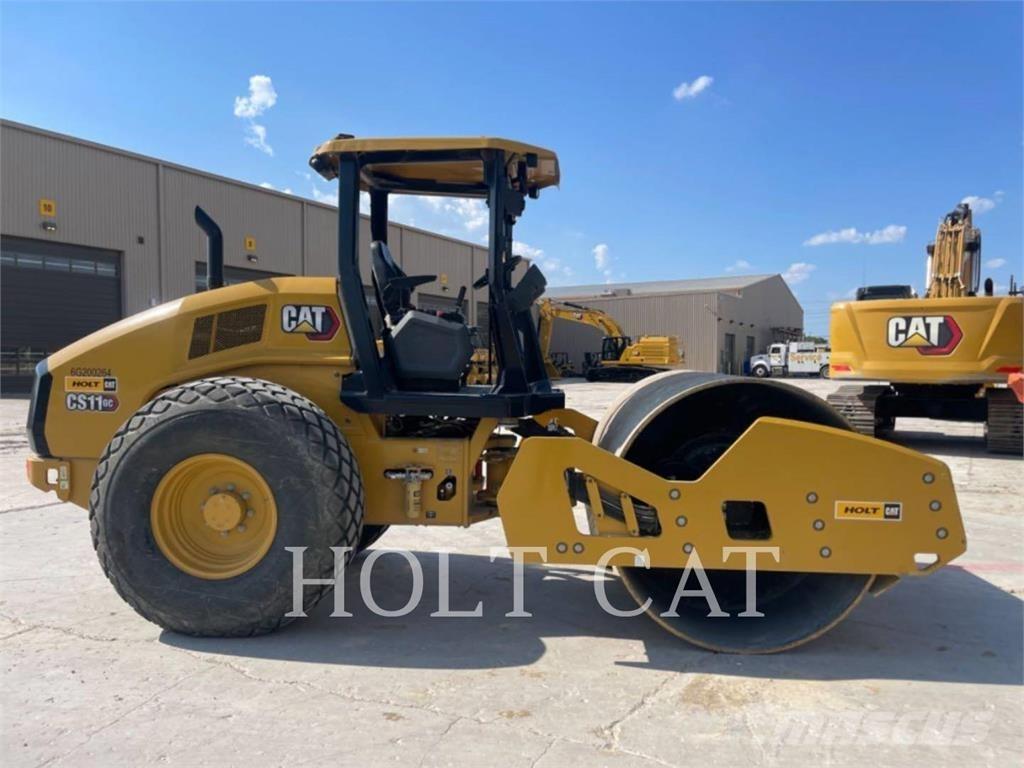 CAT CS11GC 싱글 드럼 롤러