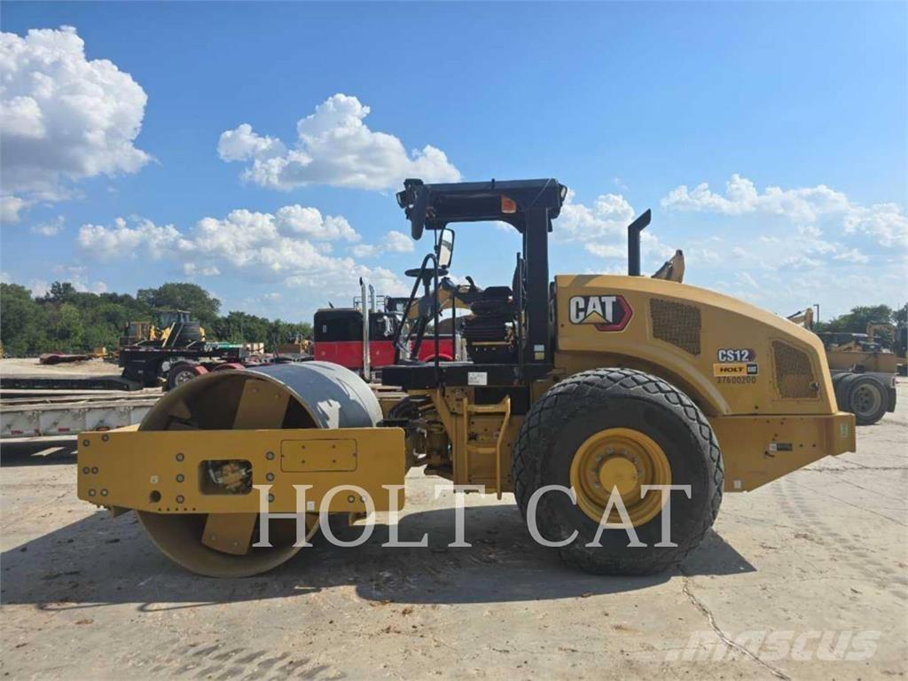 CAT CS12 싱글 드럼 롤러