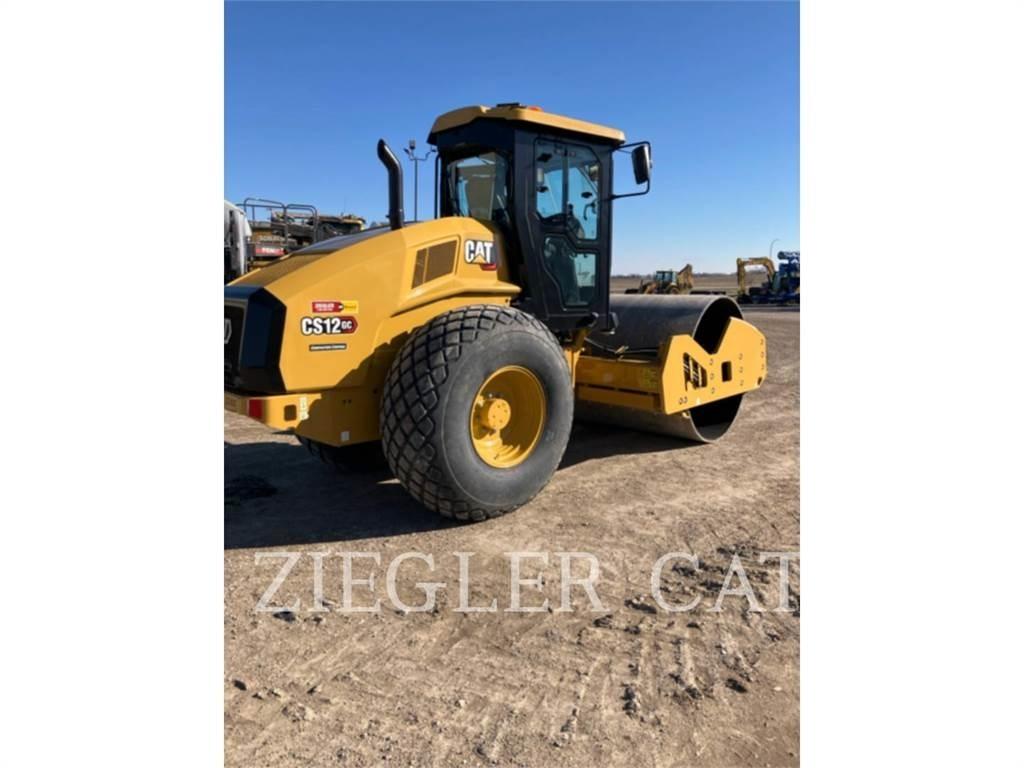 CAT CS12GC 토양 다짐기