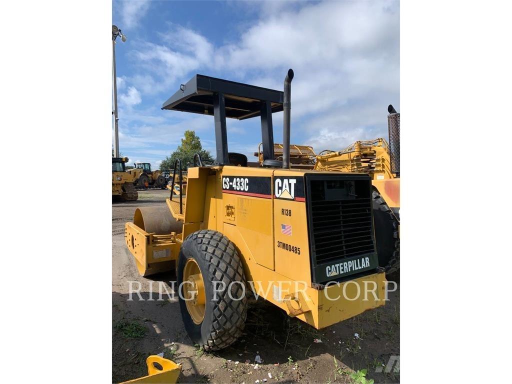 CAT CS433C 트윈 드럼 롤러