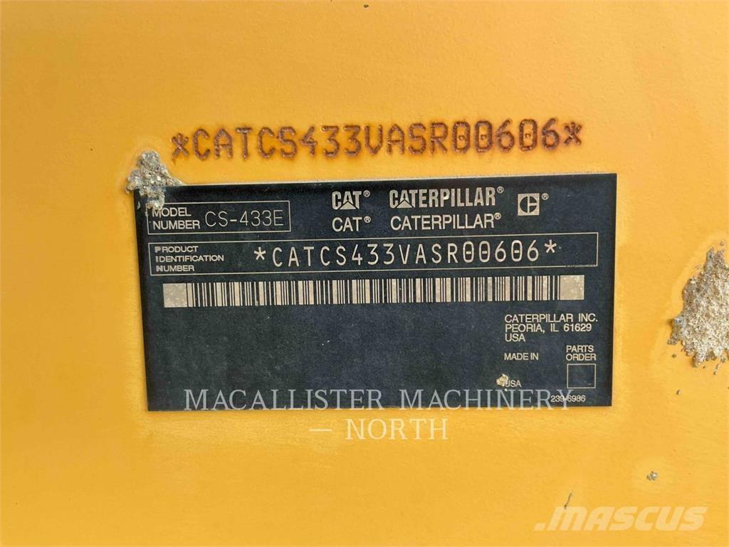 CAT CS433E 싱글 드럼 롤러