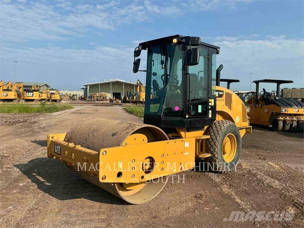 CAT CS44B 싱글 드럼 롤러