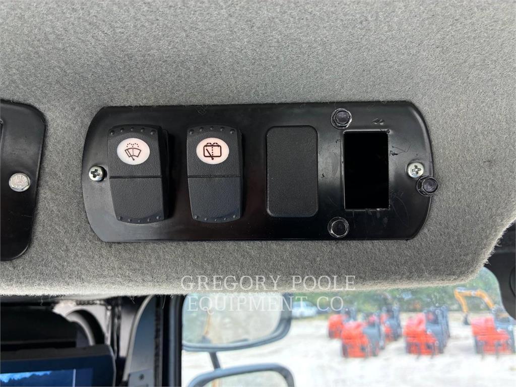 CAT CS44B 싱글 드럼 롤러