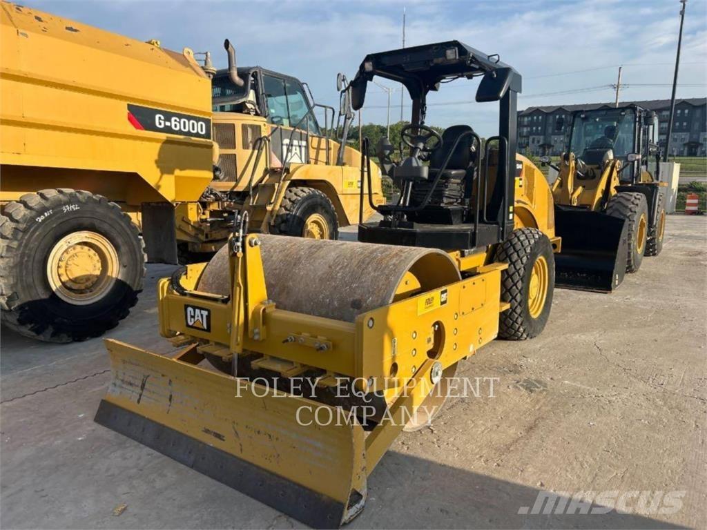 CAT CS44B 토양 다짐기