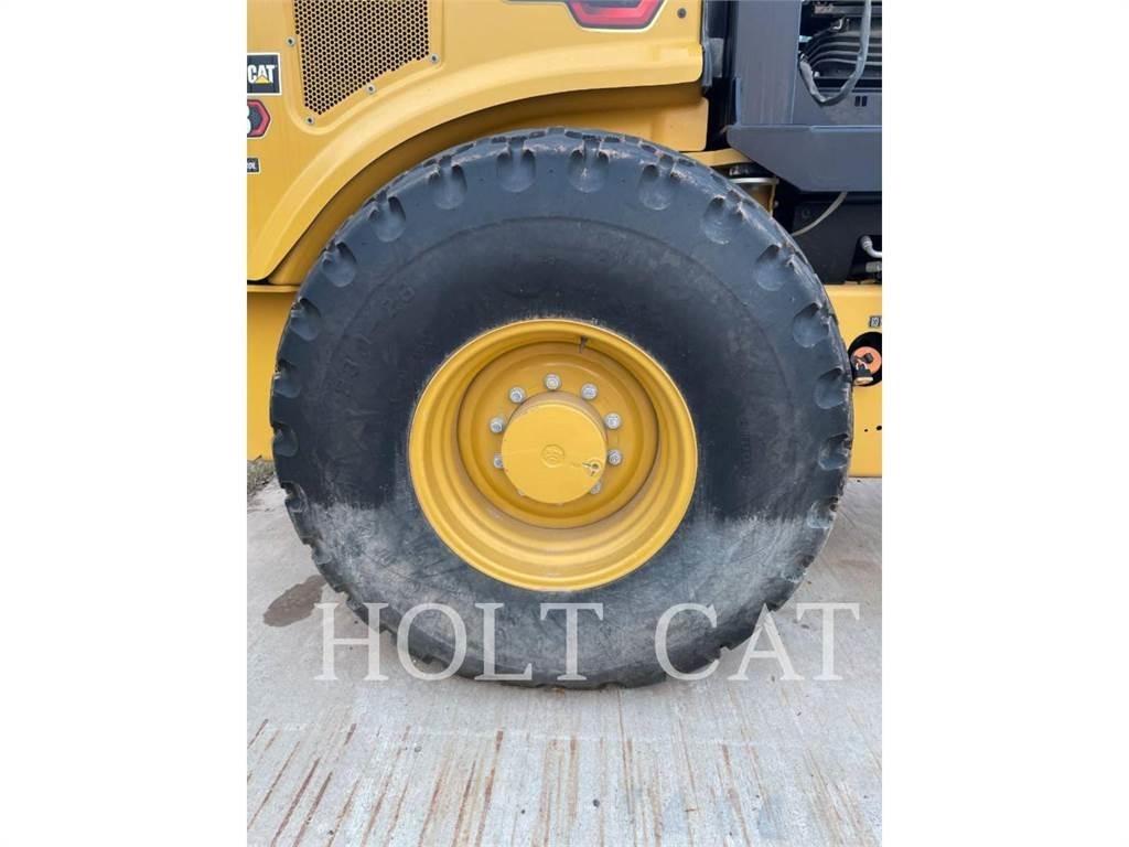 CAT CS54B 싱글 드럼 롤러