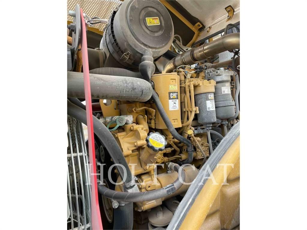CAT CS54B 토양 다짐기
