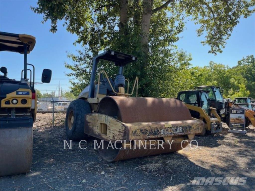 CAT CS563E 아스팔트 포장장비