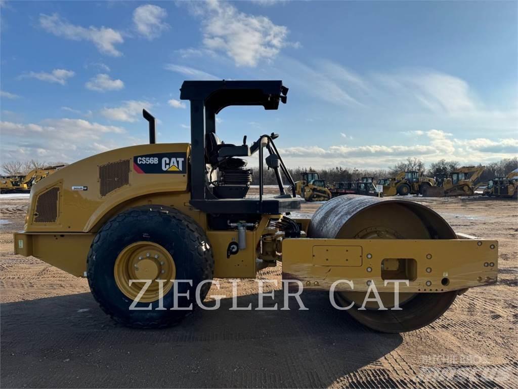 CAT CS56B 토양 다짐기