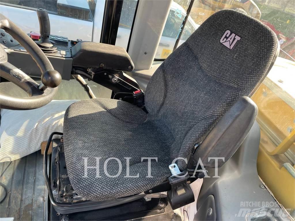 CAT CS56B 싱글 드럼 롤러