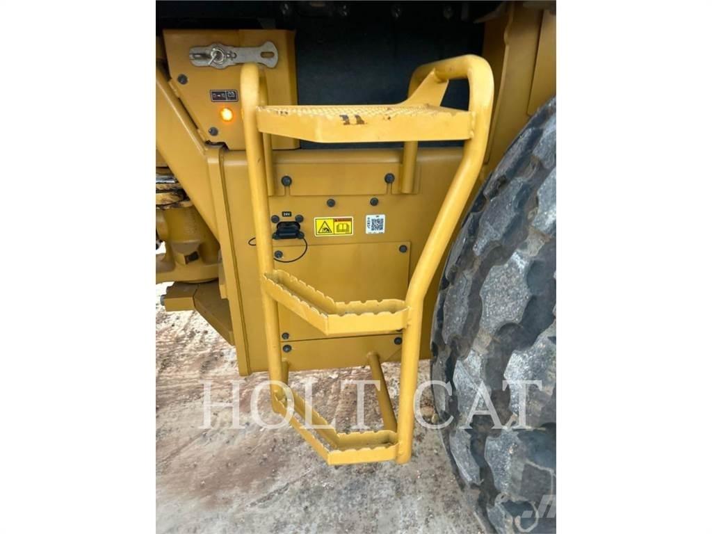 CAT CS56B CAB 싱글 드럼 롤러