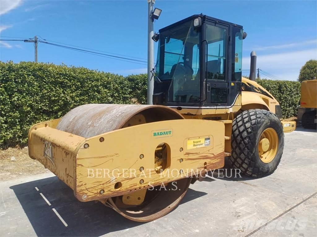 CAT CS573E 토양 다짐기