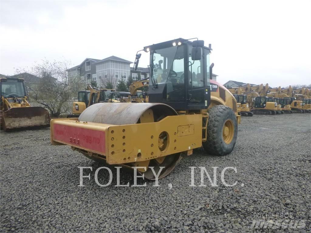 CAT CS68B 싱글 드럼 롤러
