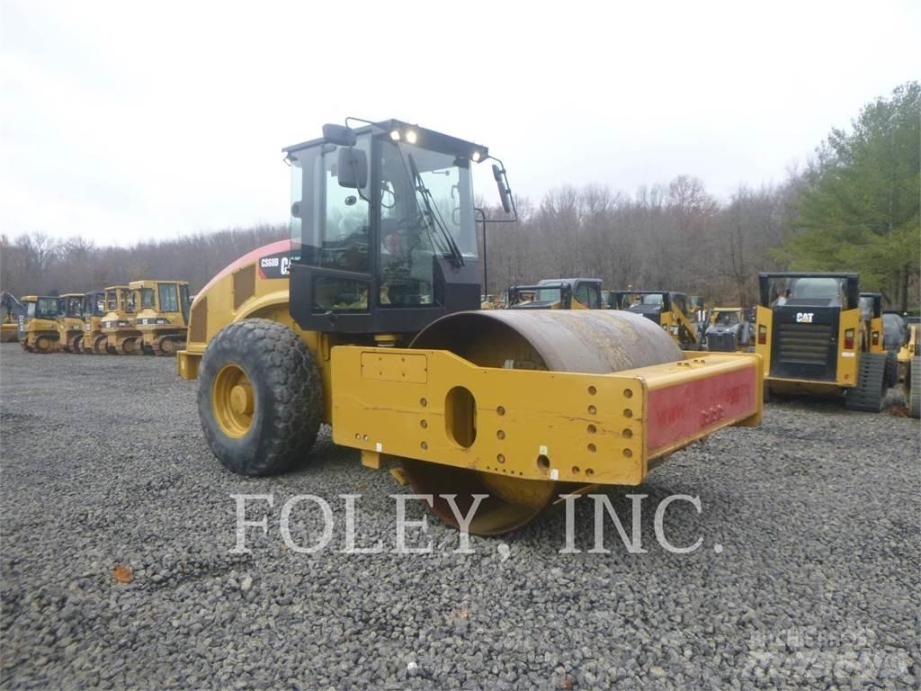 CAT CS68B 싱글 드럼 롤러