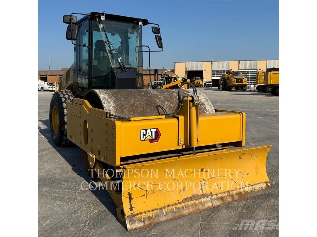 CAT CS68B 싱글 드럼 롤러