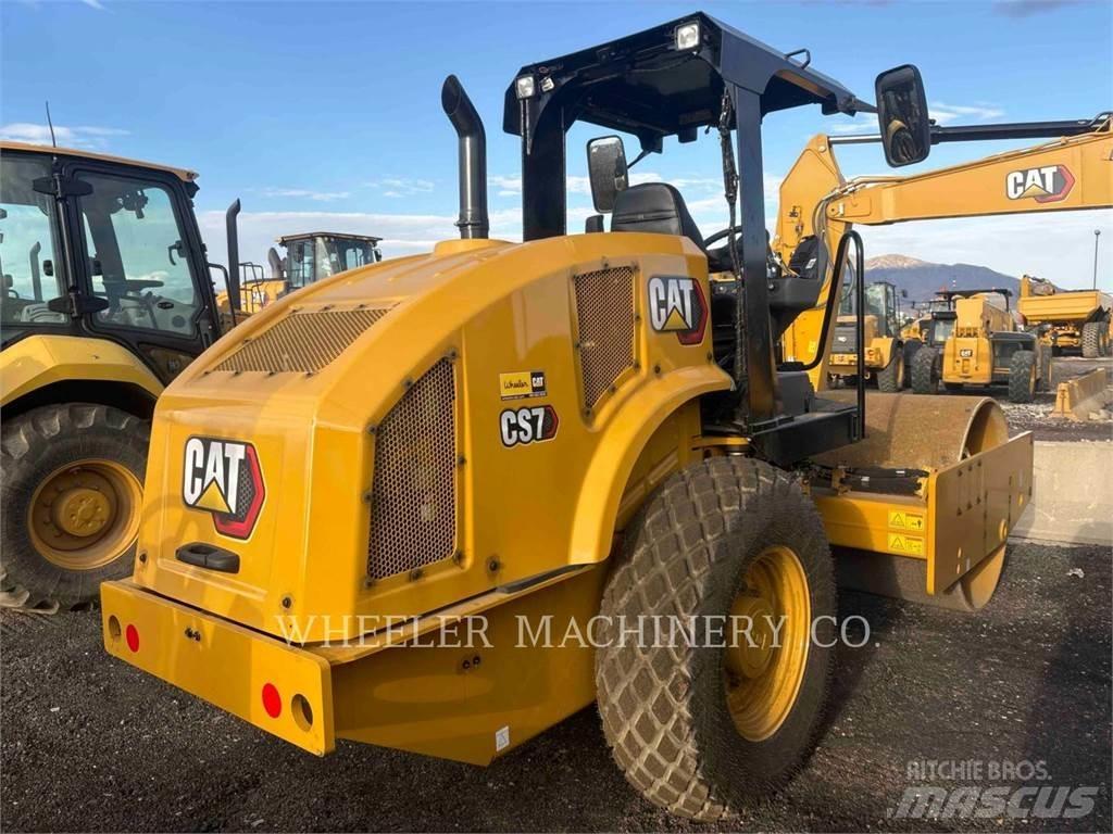 CAT CS7 싱글 드럼 롤러