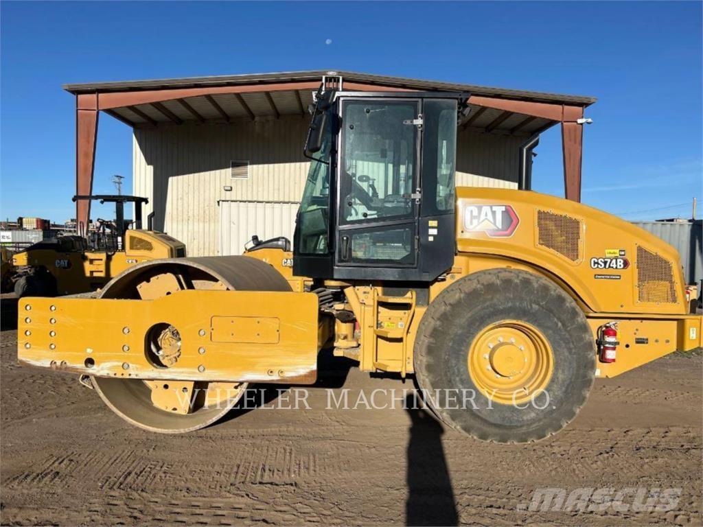 CAT CS74B 싱글 드럼 롤러