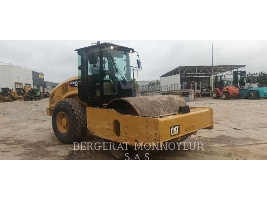 CAT CS74B 4F 토양 다짐기