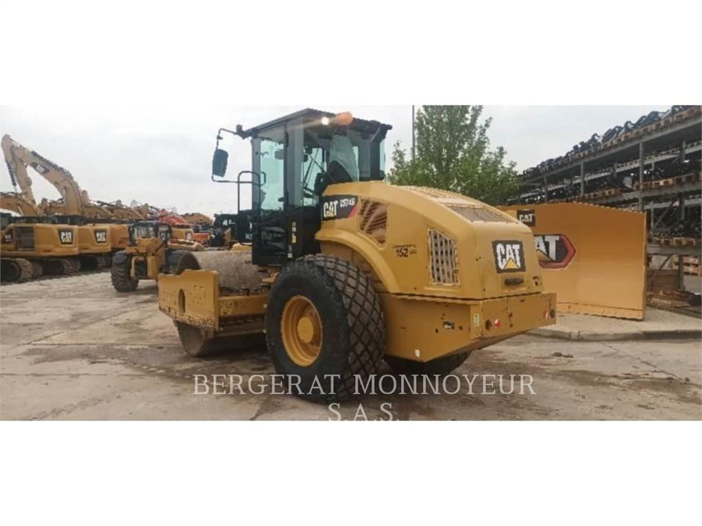 CAT CS74B 4F 토양 다짐기