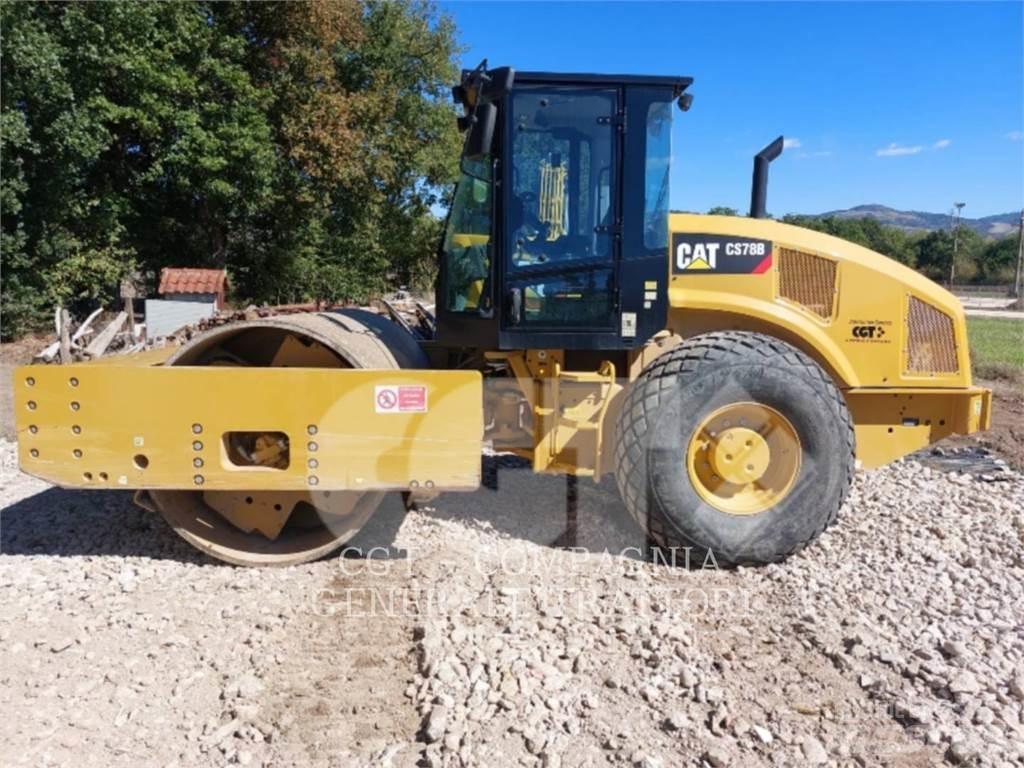 CAT CS78B 싱글 드럼 롤러