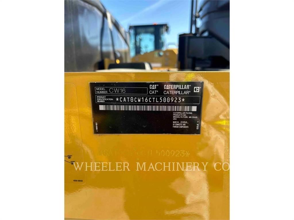 CAT CW16 공기 타이어 롤러