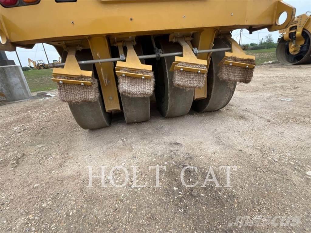 CAT CW16 싱글 드럼 롤러