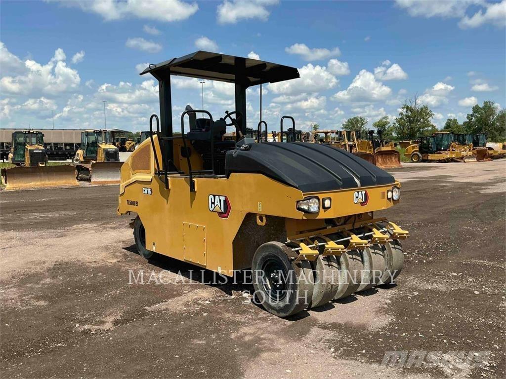 CAT CW16 공기 타이어 롤러