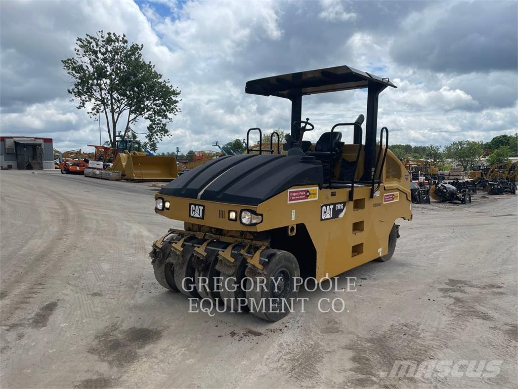 CAT CW16 공기 타이어 롤러