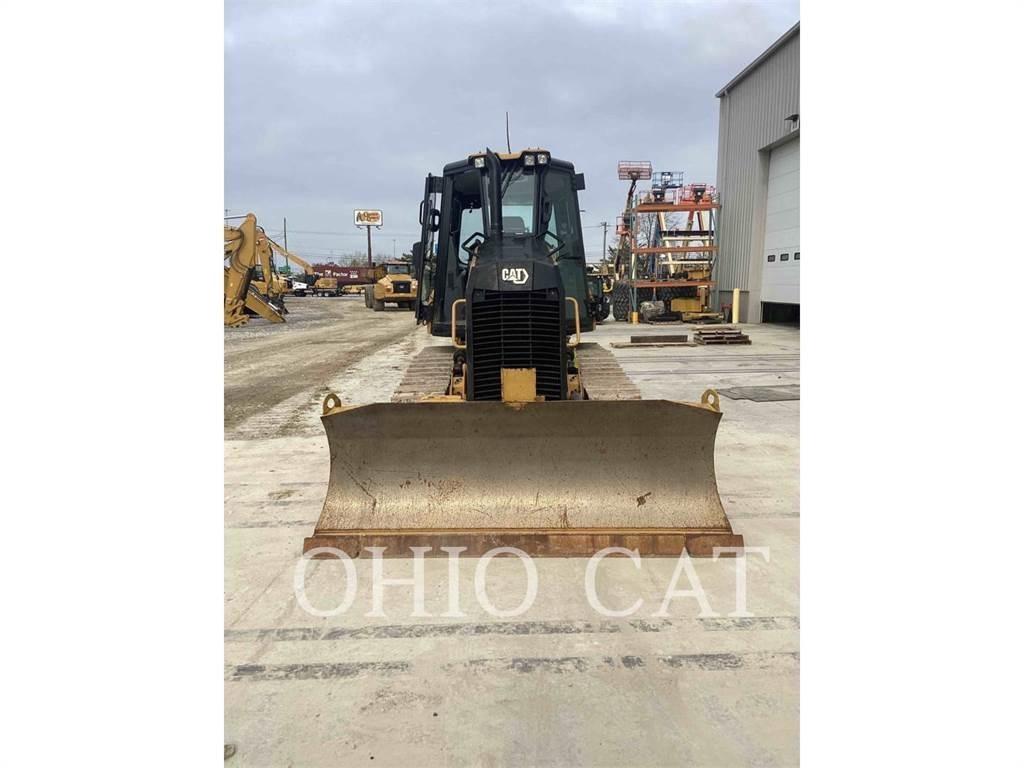 CAT D1 XL 크롤러 도저