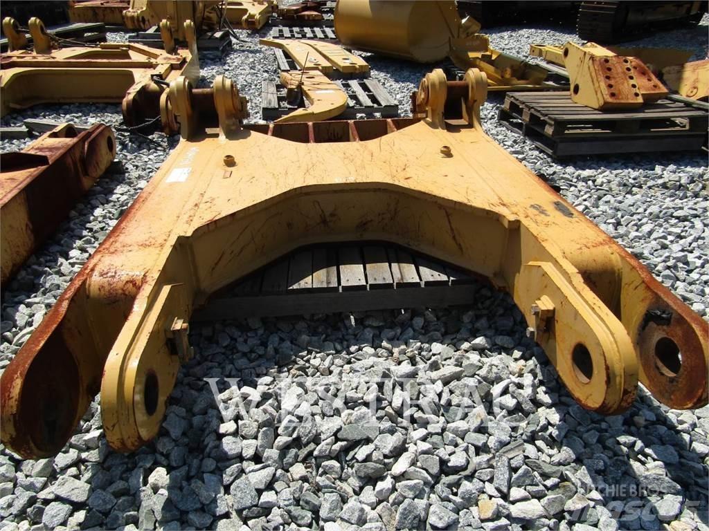 CAT D10T 스크레퍼