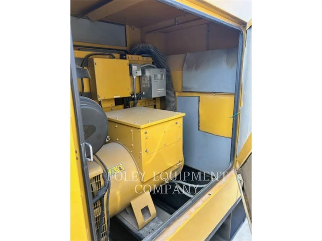 CAT D150-8 디젤 발전기